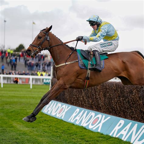 Latest Horse Racing Tips for Aintree .